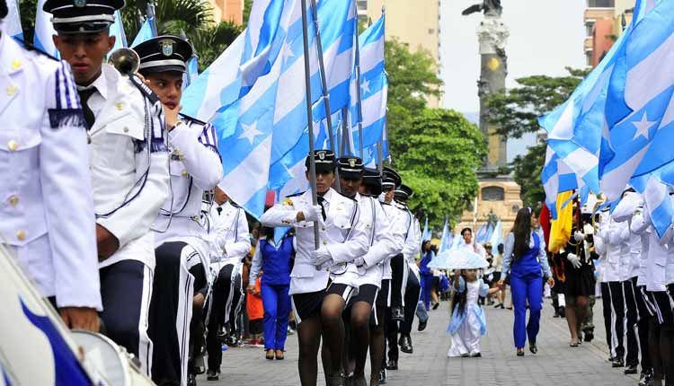 Guayaquil, Municipio, Reina de Guayaquil, Desfile,