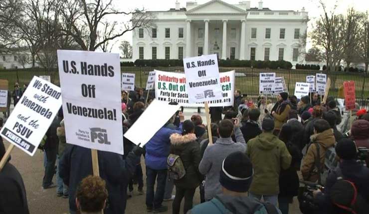 Organizaciones pacifistas protestan contra apoyo del gobierno de Estados Unidos a Guaidó